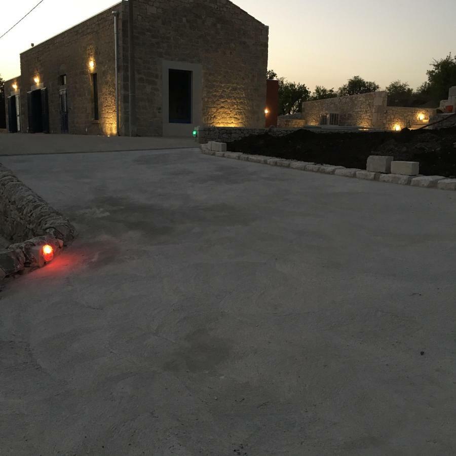 Casa Dei Granati Villa Rosolini Bagian luar foto